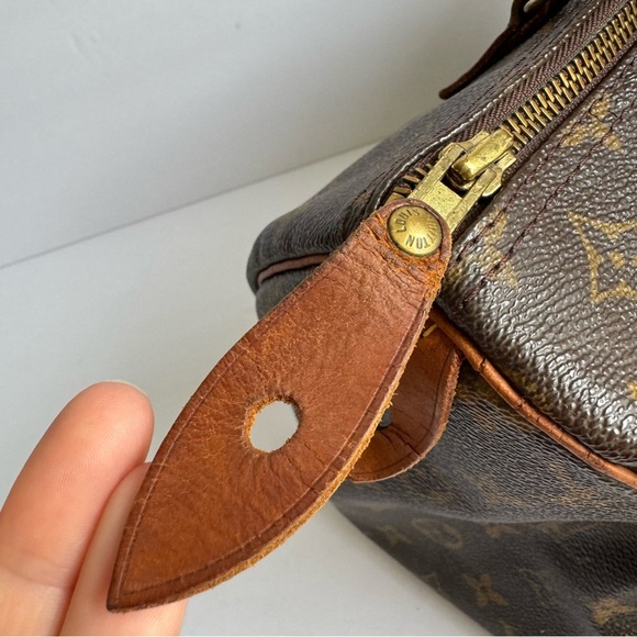 Louis Vuitton Speedy 30 Bag Vintage LV Monogram Canvas Top Handle Soft Purse - Picture 12 of 17